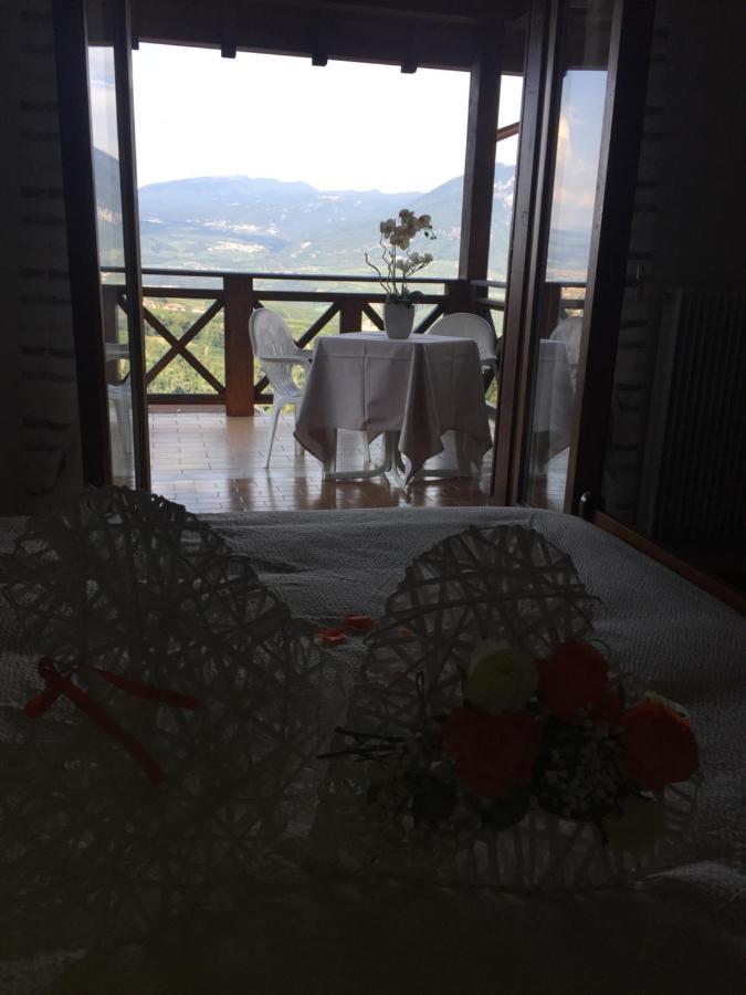 Hotel Ristorante Scoiattolo Sporminore Екстер'єр фото